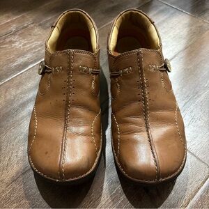 Clarks Tan Leather Loafers